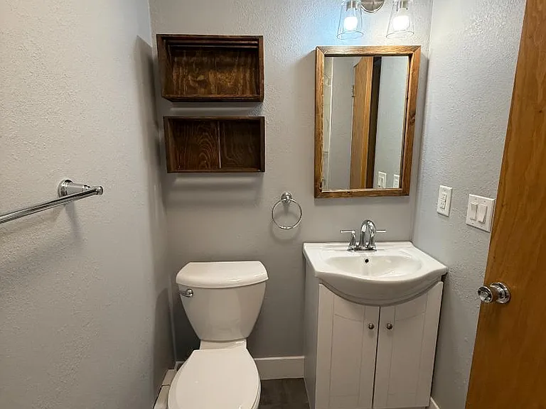 Unit Photo