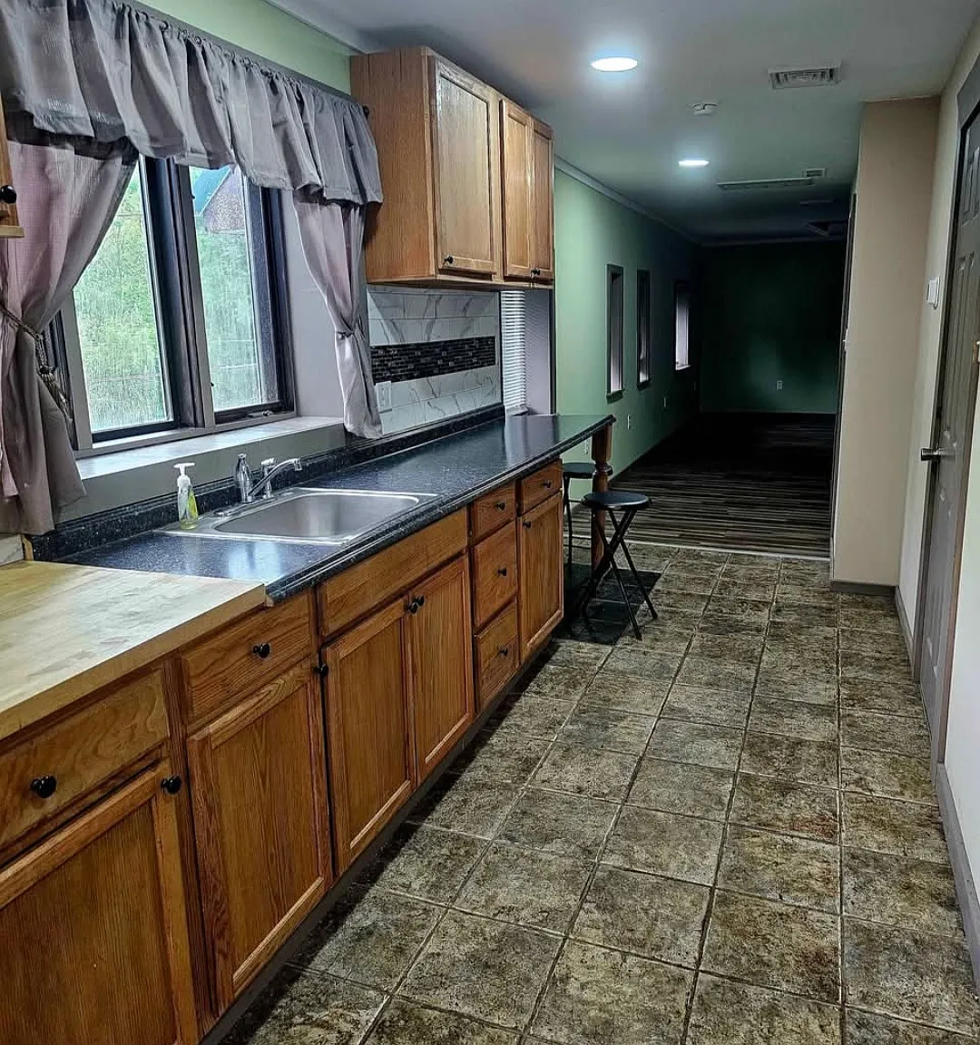 1 bed, $1,200 — Photo 4