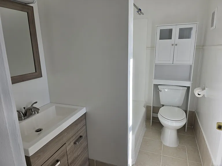 147 Pearl St #2 — Photo 7