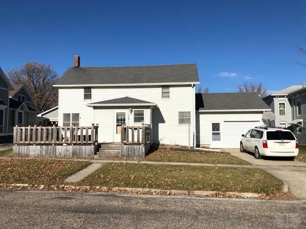 108 Bruning St, Breda, IA 51436