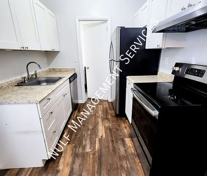 313 Mill St #1 — Photo 2