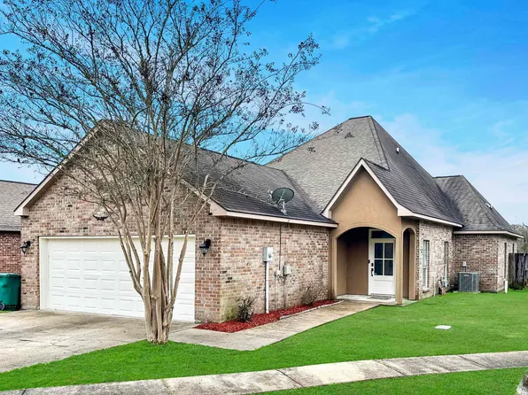 30111 Irene Kennard Ave, Denham Springs, LA 70726