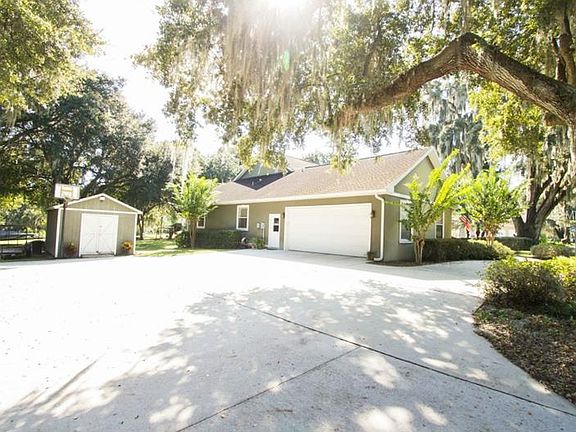 2nd image of 4526 Highland Creek Dr