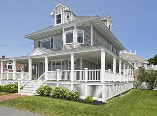 8 Sunset Ave, Hull, MA 02045