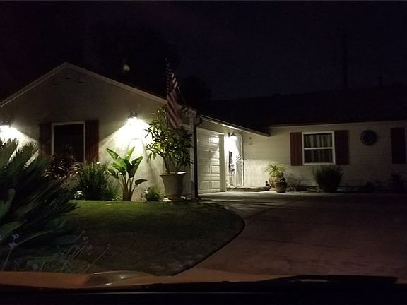 4th image of 858 Hartview Ave