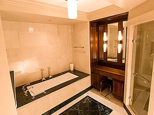 Rented by Corcoran | media 37