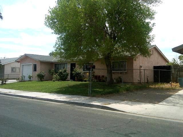 2nd image of 3805 Lighthouse Ave