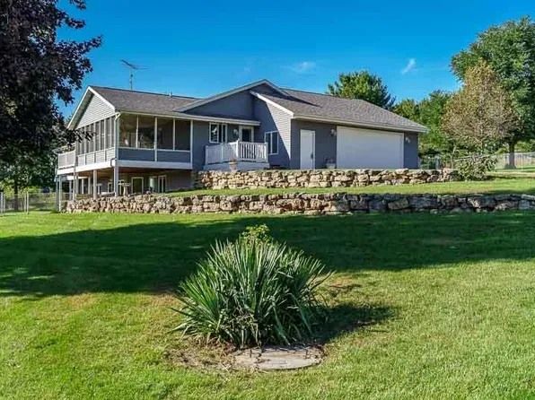 9702 W State Road 81, Beloit, WI 53511