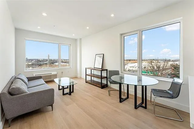 3321 Liberty Ave #501 — Photo 26