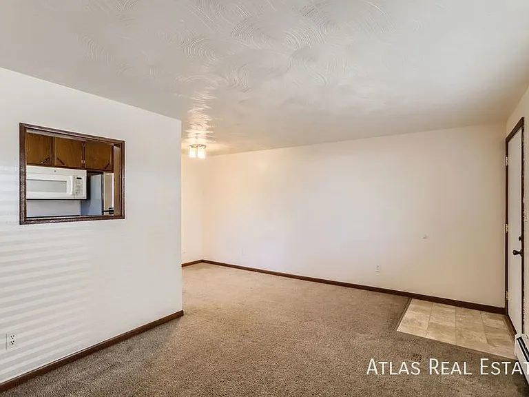 27 Denver Way #7 — Photo 3