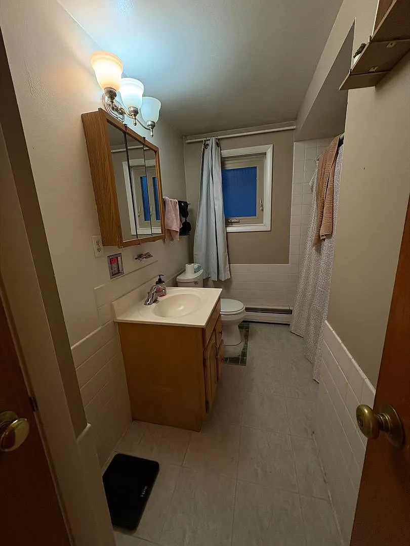 914 Grand Ave — Photo 3