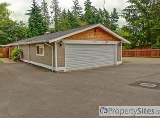 9617 Woodland Ave E, Puyallup, WA 98373