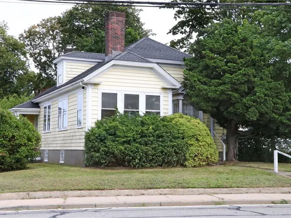 283 W Main Rd, Middletown, RI 02842