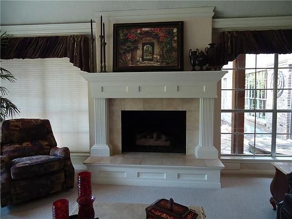 4th image of 1603 Willits St