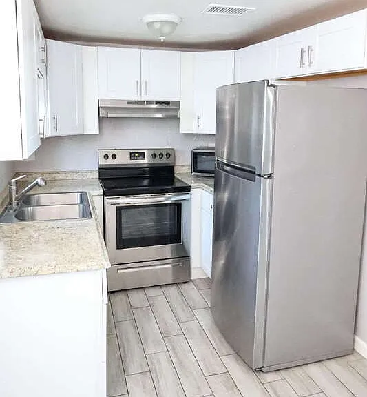 561 S Meridian Rd #2 — Photo 12