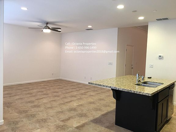 5th image of 1049 Bridlewood Dr