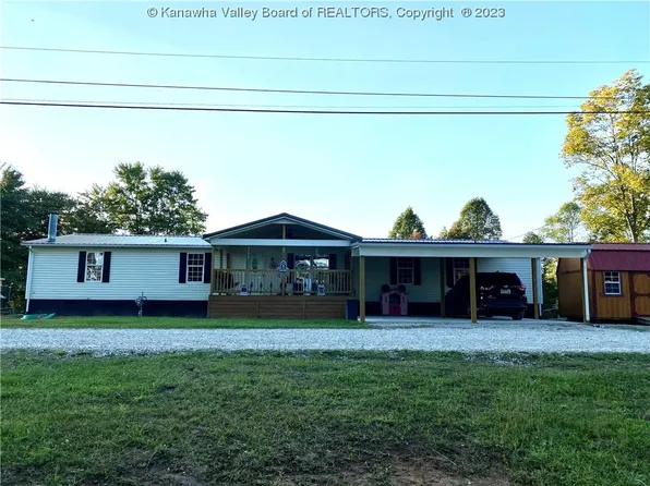 499 High Plains Dr, Ripley, WV 25271