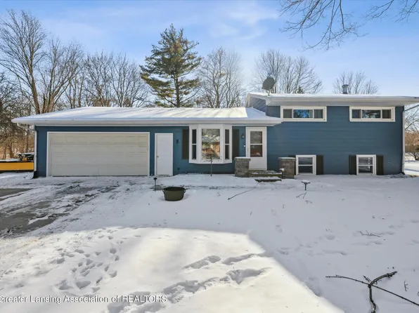 2820 Gramer Rd, Webberville, MI 48892