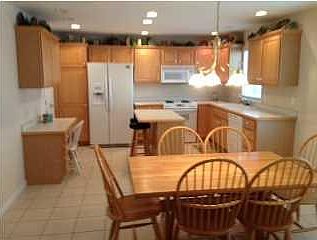 2nd image of 405 Hollybush Ln