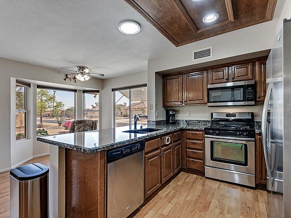 5th image of 14672 W Yosemite Dr