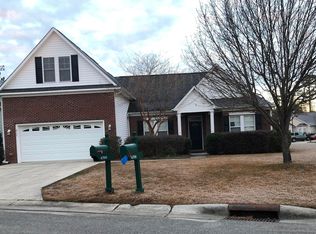 4700 Pineview Dr, Wilmington, NC 28412