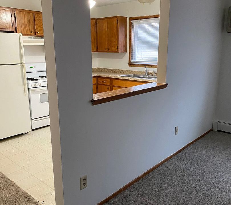1st image of 3017 Verndale Ave #62