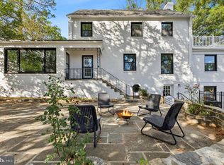 1901 Belle Haven Rd, Alexandria, VA 22307