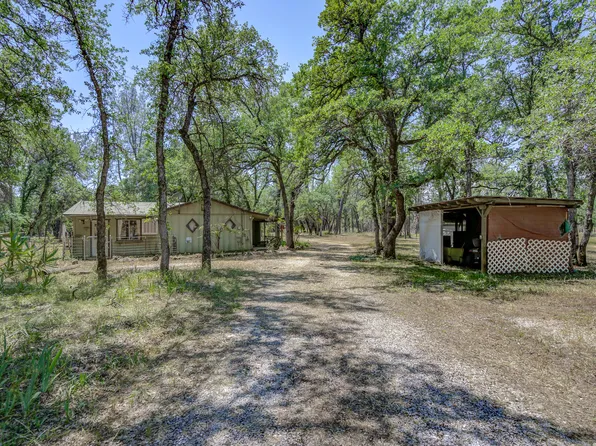 13721 Kitty Hawk Ln, Redding, CA 96003