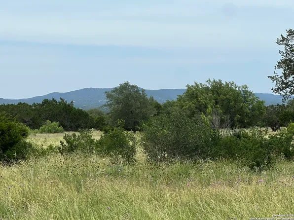 483 Highland Meadows LOT 483, Bandera, TX 78003