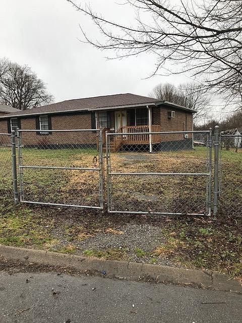 1st image of 504 Lutie Ct #504