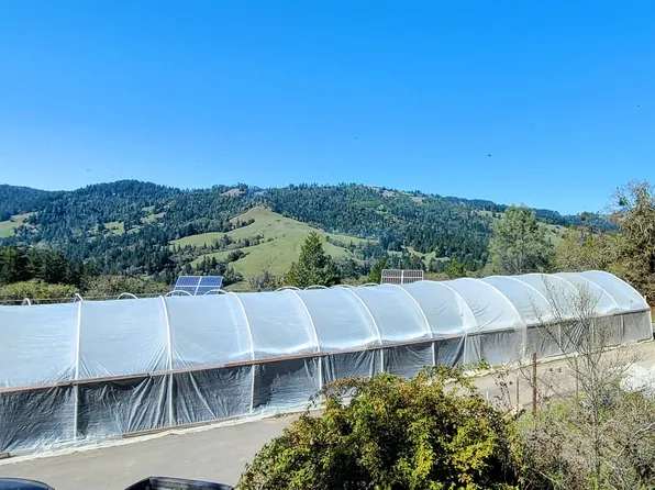 3838 Thomas Rd, Myers Flat, CA 95554