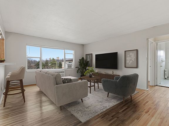 Step into modern comfort at Central Lakes of Uptown. Enjoy spacious living areas filled with natural light, sleek design, and community amenities that enhance your lifestyle. Don't miss outa"schedule your tour today and see it for yourself!