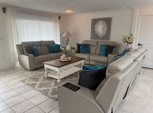 1820 Massachusetts Ave NE #1, Saint Petersburg, FL 33703