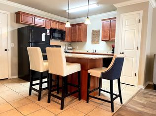 1063 W Malibu St, Fayetteville, AR 72703