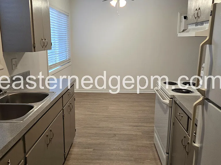 321 NW 8th Ave #315 — Photo 28