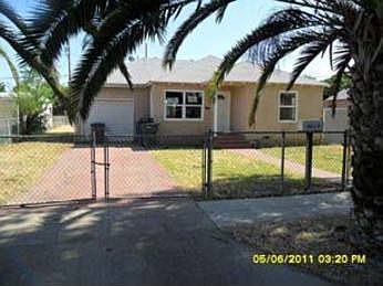 1st image of 4664 E Lowe Ave