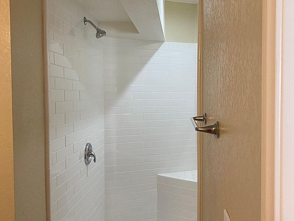 5th image of 2459B Dublin Way
