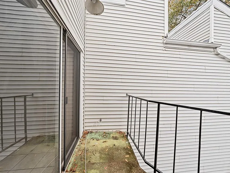 9809 Richmond Ave #E14 — Photo 16