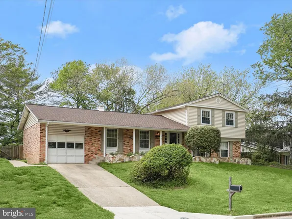 6113 Summerhill Rd, Temple Hills, MD 20748