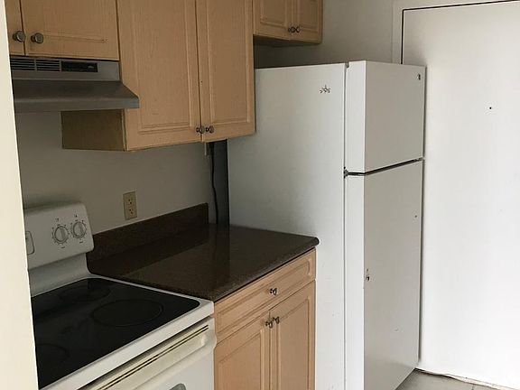 2nd image of 2020 NE 135th St APT 710