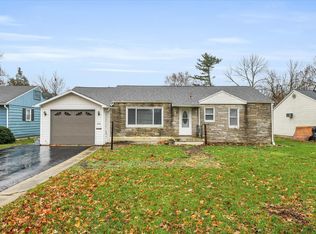 836 E Patton St, Paxton, IL 60957