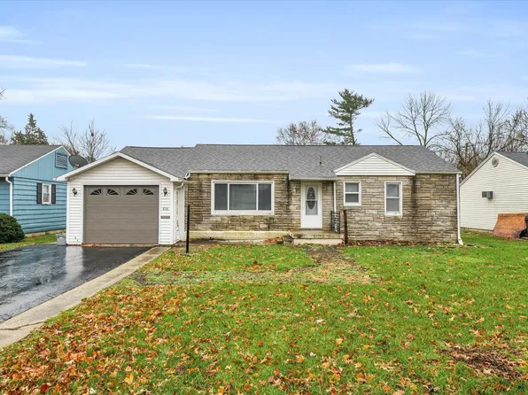 836 E Patton St, Paxton, IL 60957
