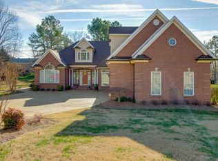 824 Burlington Ct, Clarksville, TN 37043