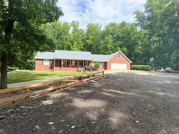 4580 Hopewell Rd, Cumming, GA 30028