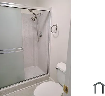 810 Elmwood Dr — Photo 12