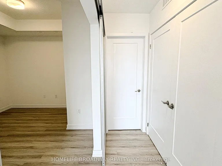 25 Palace St #P9 — Photo 7