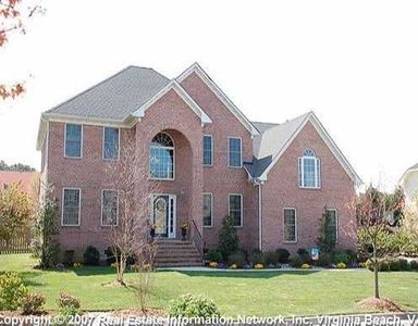 2281 Souverain Ln, Virginia Beach, VA, 23454