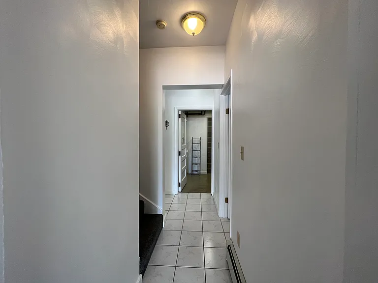 James St — Photo 23