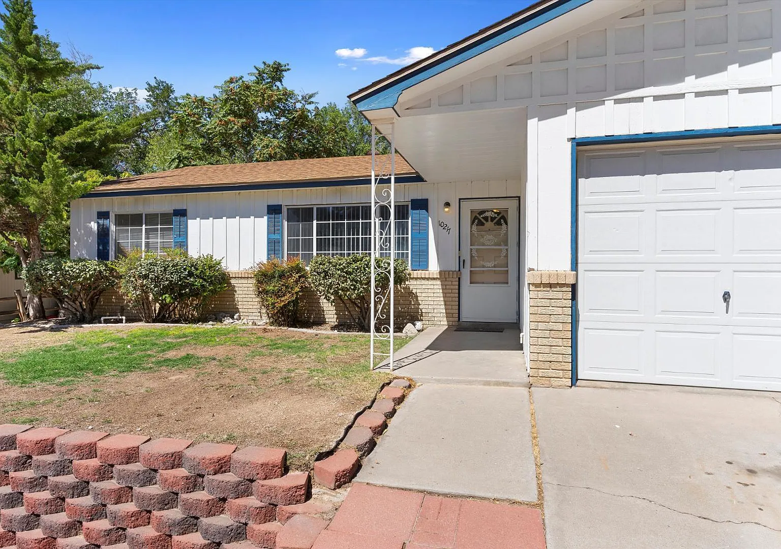 4 bed, 2.0 bath, 1676 sqft, $3,000 — Photo 4