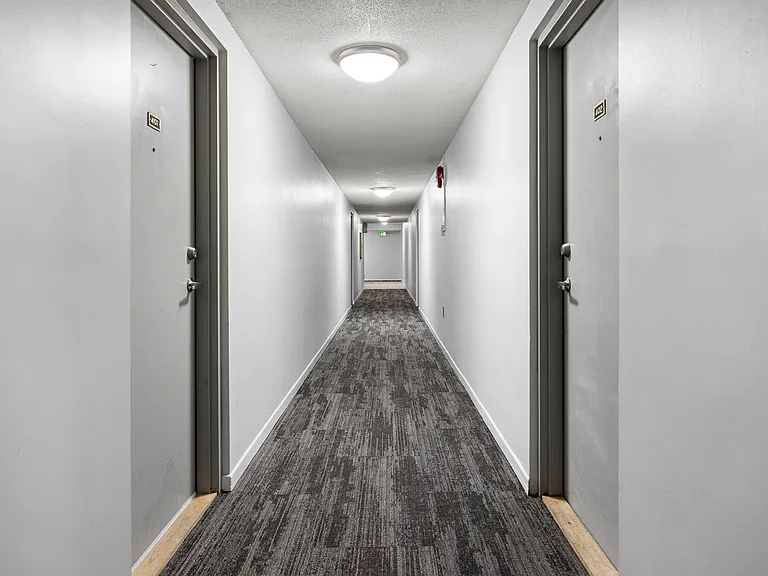27 Vanier Dr — Photo 18